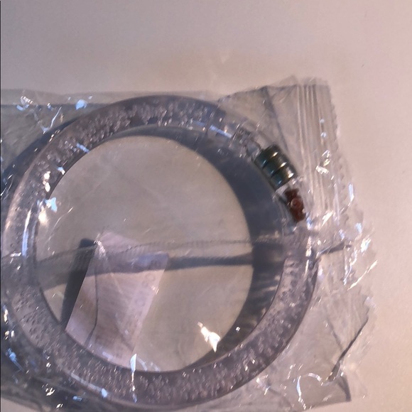 🥰Color changing Bracelet - Picture 6 of 8